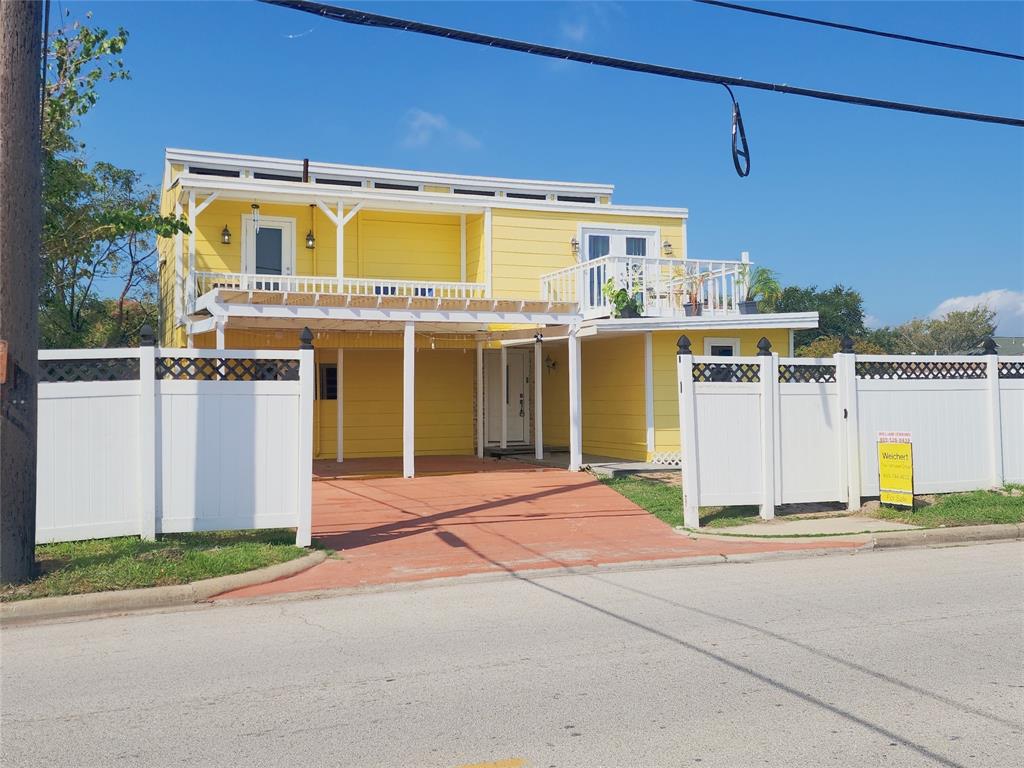 a view of a building with street