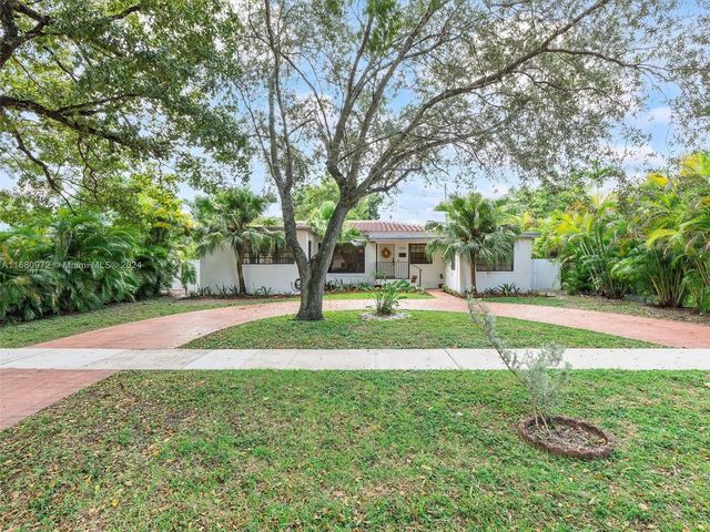 $899,000 | 1250 Nightingale Avenue | Miami Springs