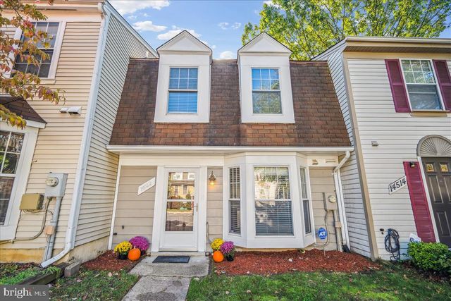 $389,999 | 14512 London Lane | Princeton Square