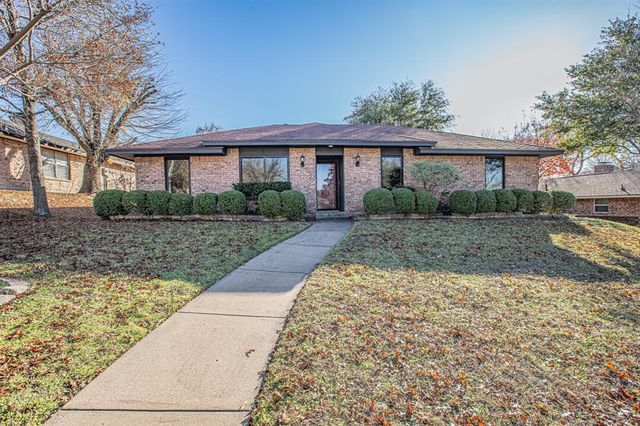 $279,500 | 512 Bluebird Lane | DeSoto