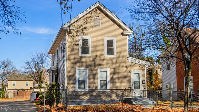 $289,900 | 818 East Pear Street | Center City Vineland