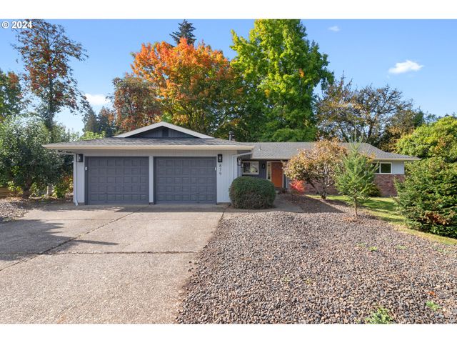 $600,000 | 879 Northwest 10th Avenue | West Hillsboro