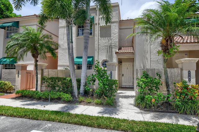 $3,800 | 6563 Via Regina | Boca del Mar