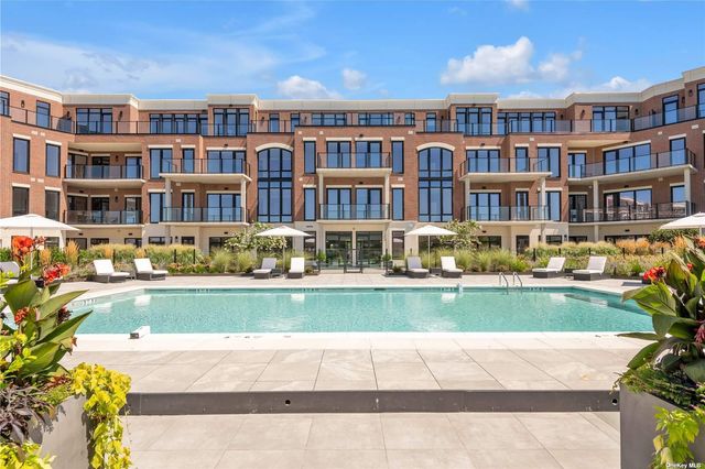 $2,249,000 | 10 Shore Road, Unit PH409 | Glenwood Landing