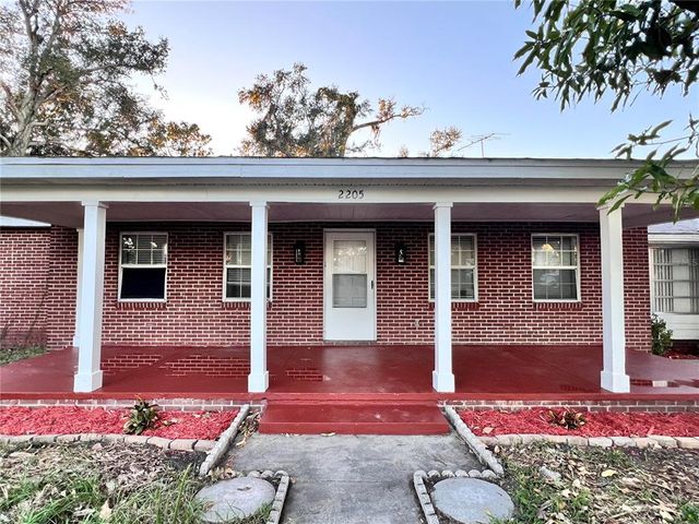 $299,000 | 2205 12th Street Northwest | Winter Haven