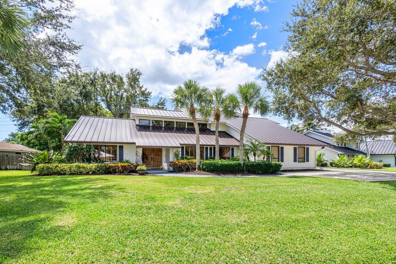 8 Shady Lane Tequesta