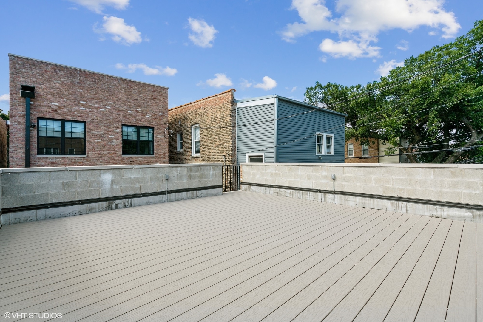 1355 North Oakley Boulevard, Chicago, IL 60622 | Compass