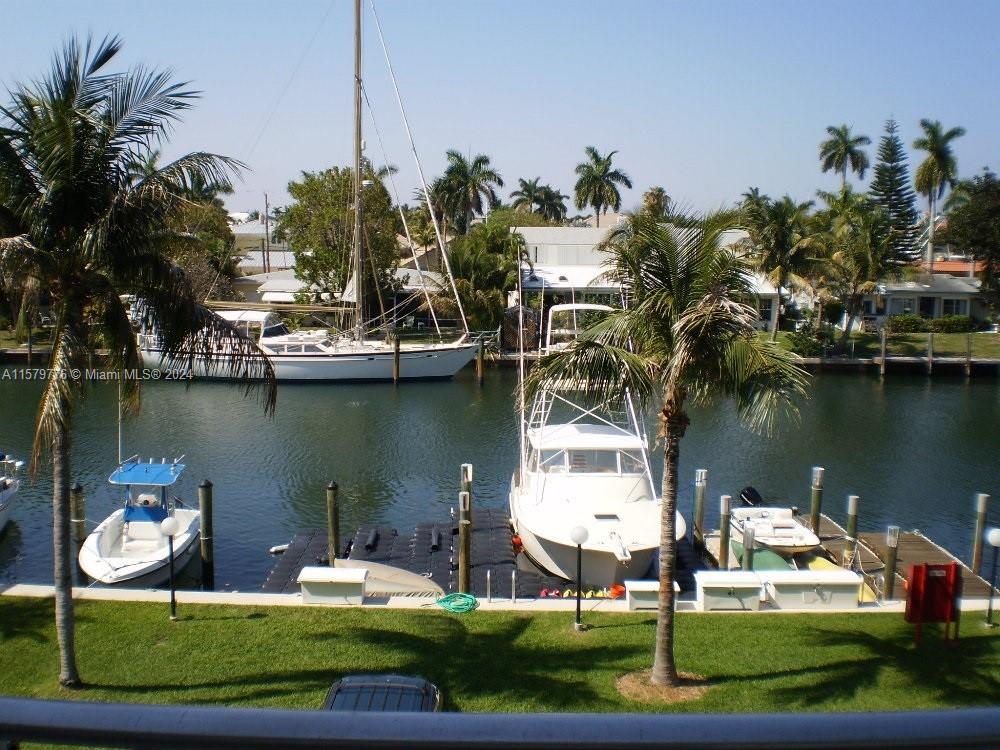 a view of a lake with houses