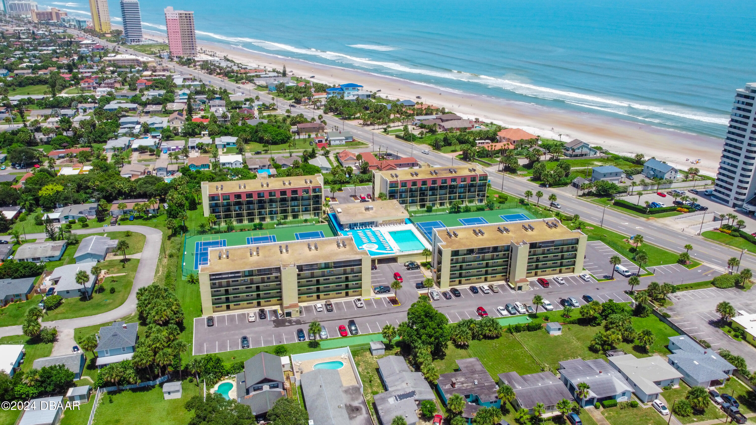 an aerial view of multiple house