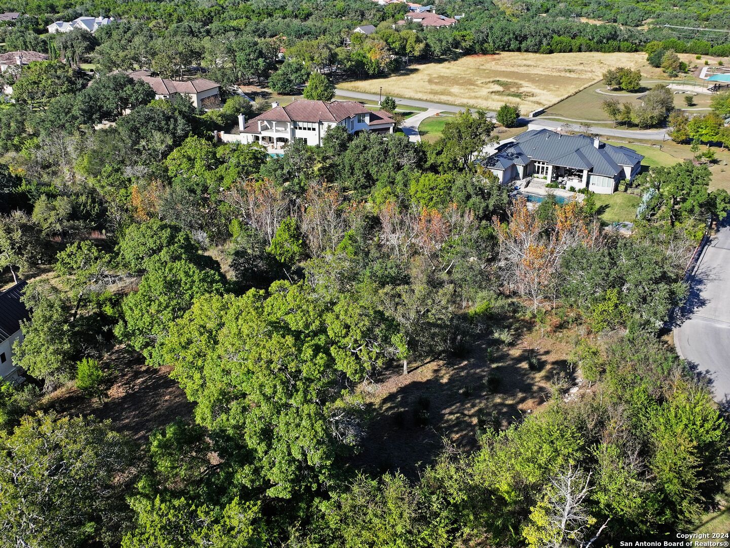 an aerial view of multiple house