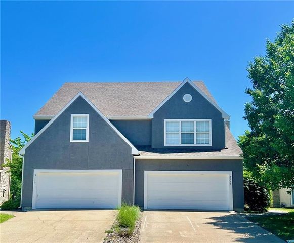 $1,942,500 | 9207 09/13/15/19/21 Boehm Drive | Shawnee Mission