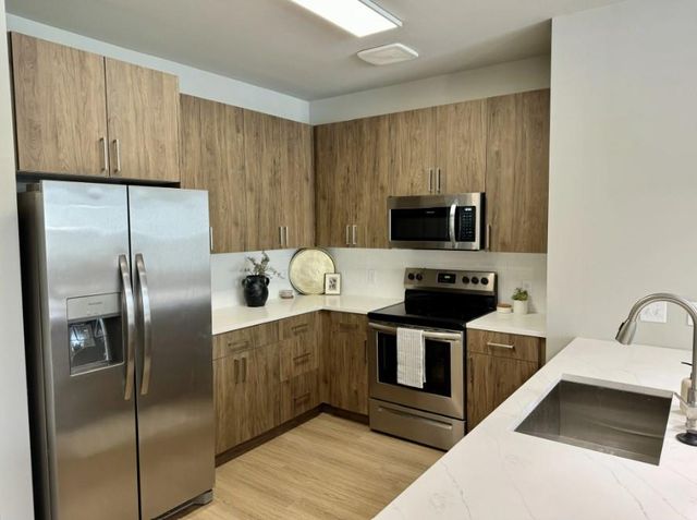 $2,165 | 2000 James Jackson Parkway Northwest, Unit 1321 | Riverside