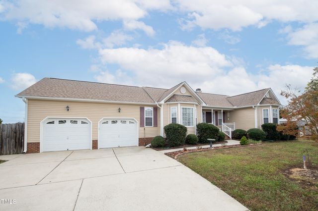 $449,900 | 7217 Blannie Farms Lane | Legacy at Forty Two