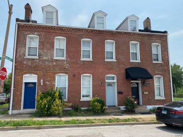 $209,900 | 1800 South 13th Street | Peabody Darst Webbe