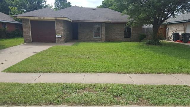 $285,000 | 506 Mary Jane Lane | Seagoville