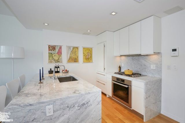 $5,950 | 250 Bowery, Unit 5C | NoLita