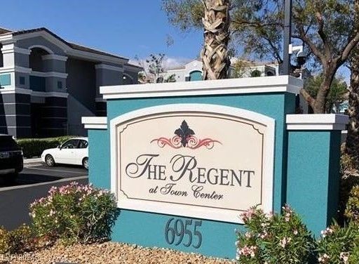 $1,250 | 6955 North Durango Drive, Unit 1085 | Regent at Town Center