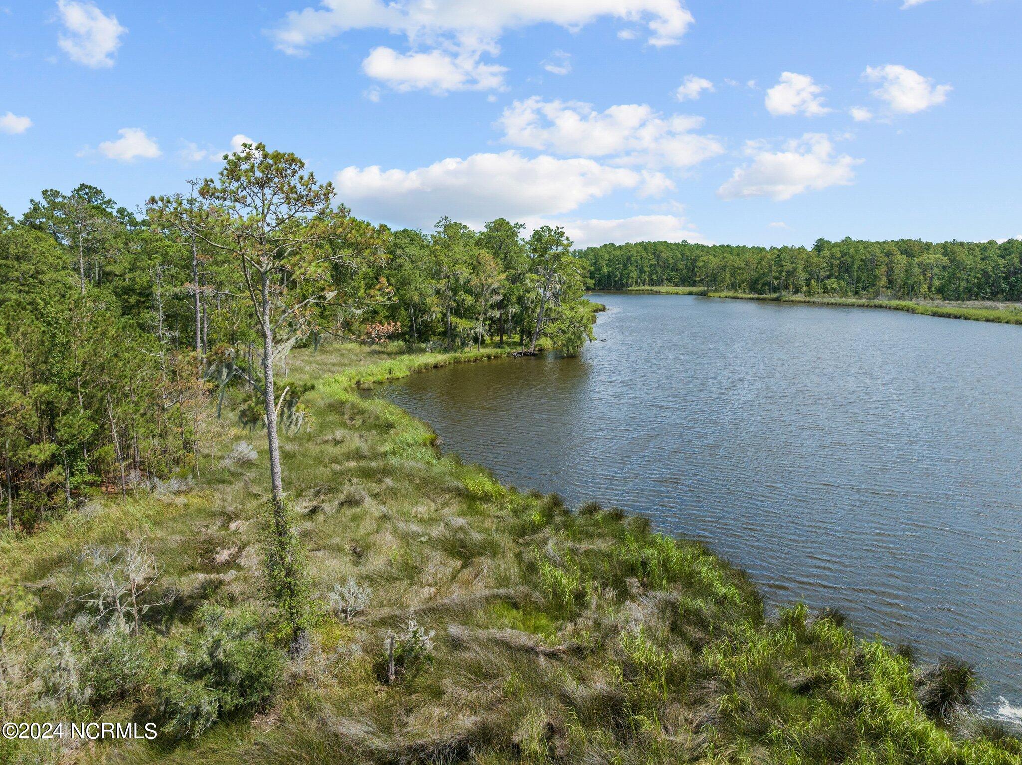 Lot 19 Bailey Pt. Dr. Belhaven NC 27810