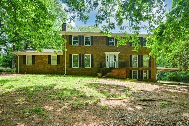 $649,900 | 3390 Williams Road Northeast | East Cobb