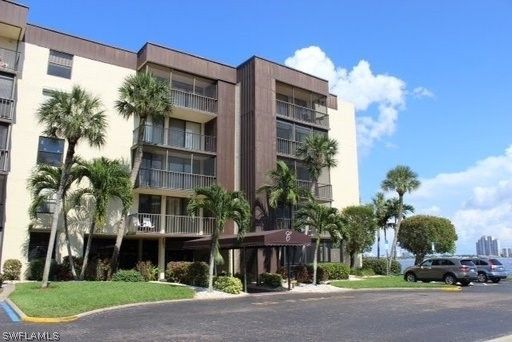 $1,500 | 3490 North Key Drive, Unit 513 | North Fort Myers