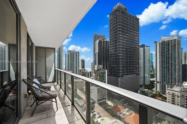 $560,000 | 55 Southwest 9th Street, Unit 2305 | Brickell