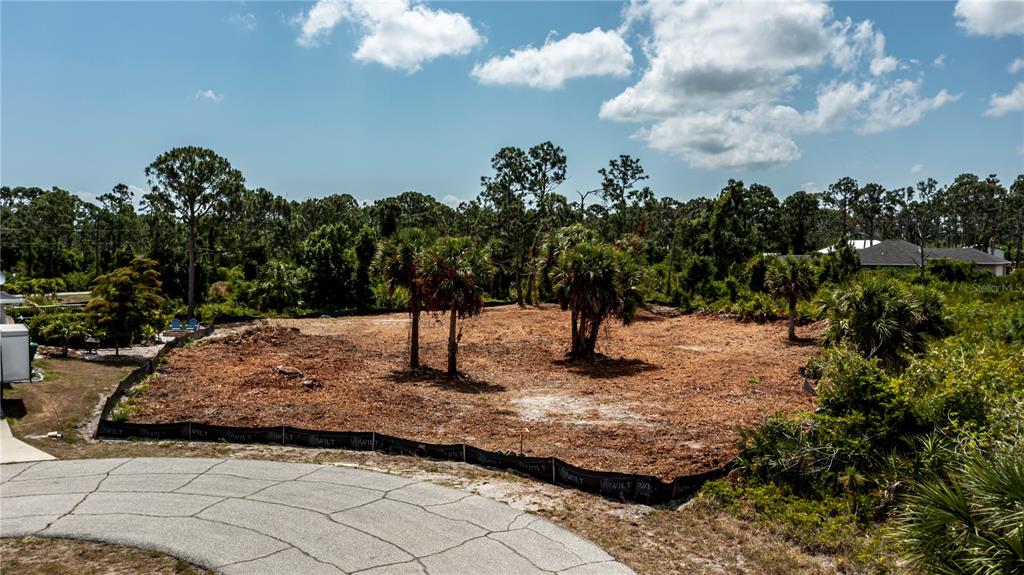 a view of a outdoor space