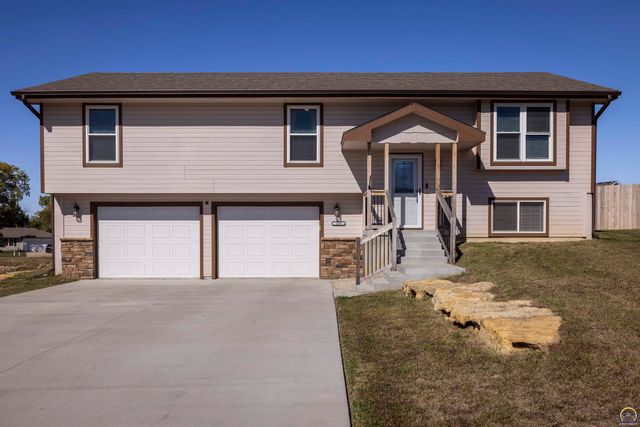 $299,000 | 200 Southeast 44th Street | Topeka