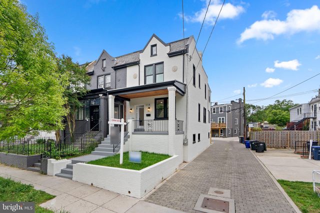 $825,000 | 238 Longfellow Street Northwest | Chillum DC