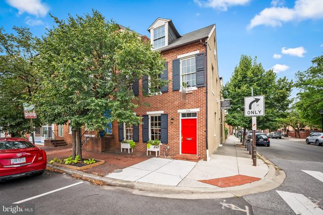 $3,650 | 722 South Charles Street | Federal Hill