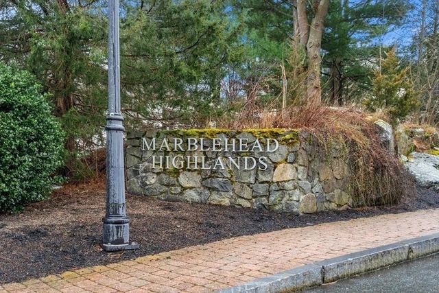 $775,000 | 39 Intrepid Circle, Unit 203 | Old Town Marblehead