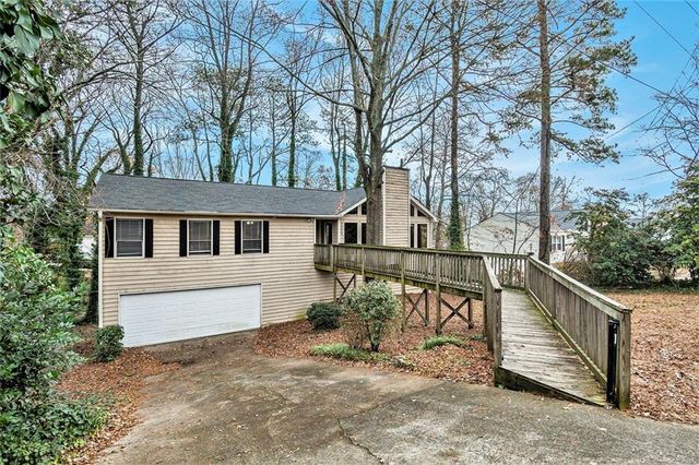 $370,000 | 3354 Millinocket Road | East Cobb