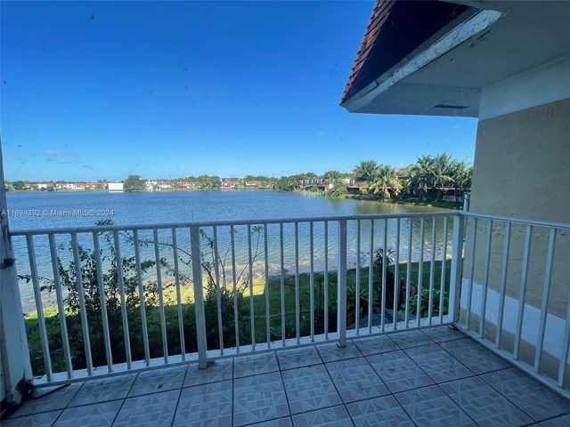 $299,000 | 310 Northwest 107th Avenue, Unit 208 | Fountainebleau