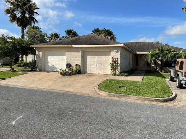 $224,900 | 11 Pinehurst Drive | Laguna Vista