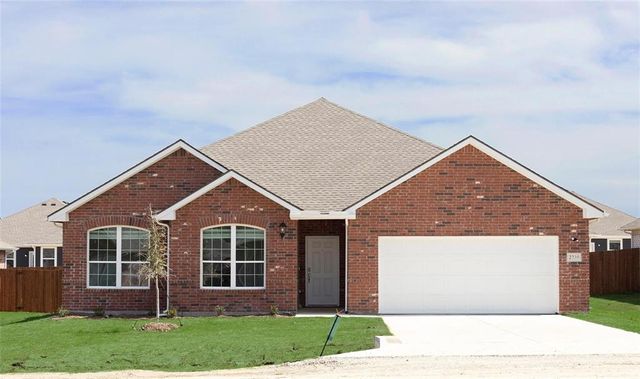 $379,999 | 1459 Waterview Drive | Waxahachie