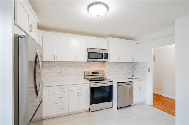 $350,000 | 180 72nd Street, Unit 313 | Bay Ridge