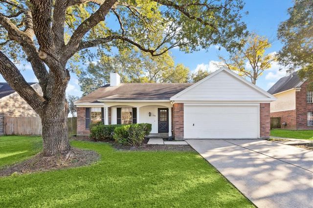 $350,000 | 330 Quail Bend | Sealy