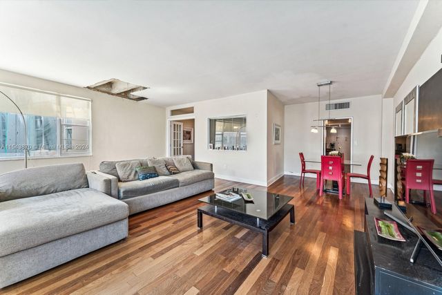 $639,000 | 5255 Collins Avenue, Unit 12B | Millionaire's Row