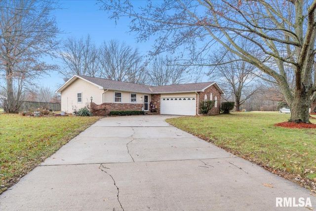 $255,000 | 23 MacBride Road | Clear Lake Township - Sangamon County