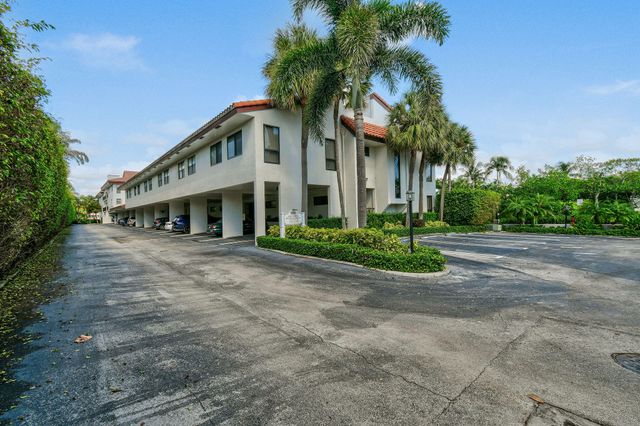 $7,300 | 800 Andrews Avenue, Unit 6 | Delray Beach