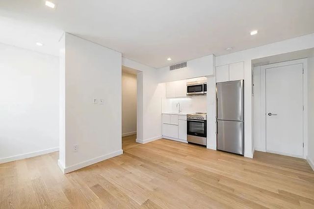 $4,750 | 209 Mulberry Street, Unit 3E | NoLita