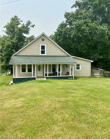 $249,900 | 11471 Old Nc Highway | Grassy Creek Township - Ashe County