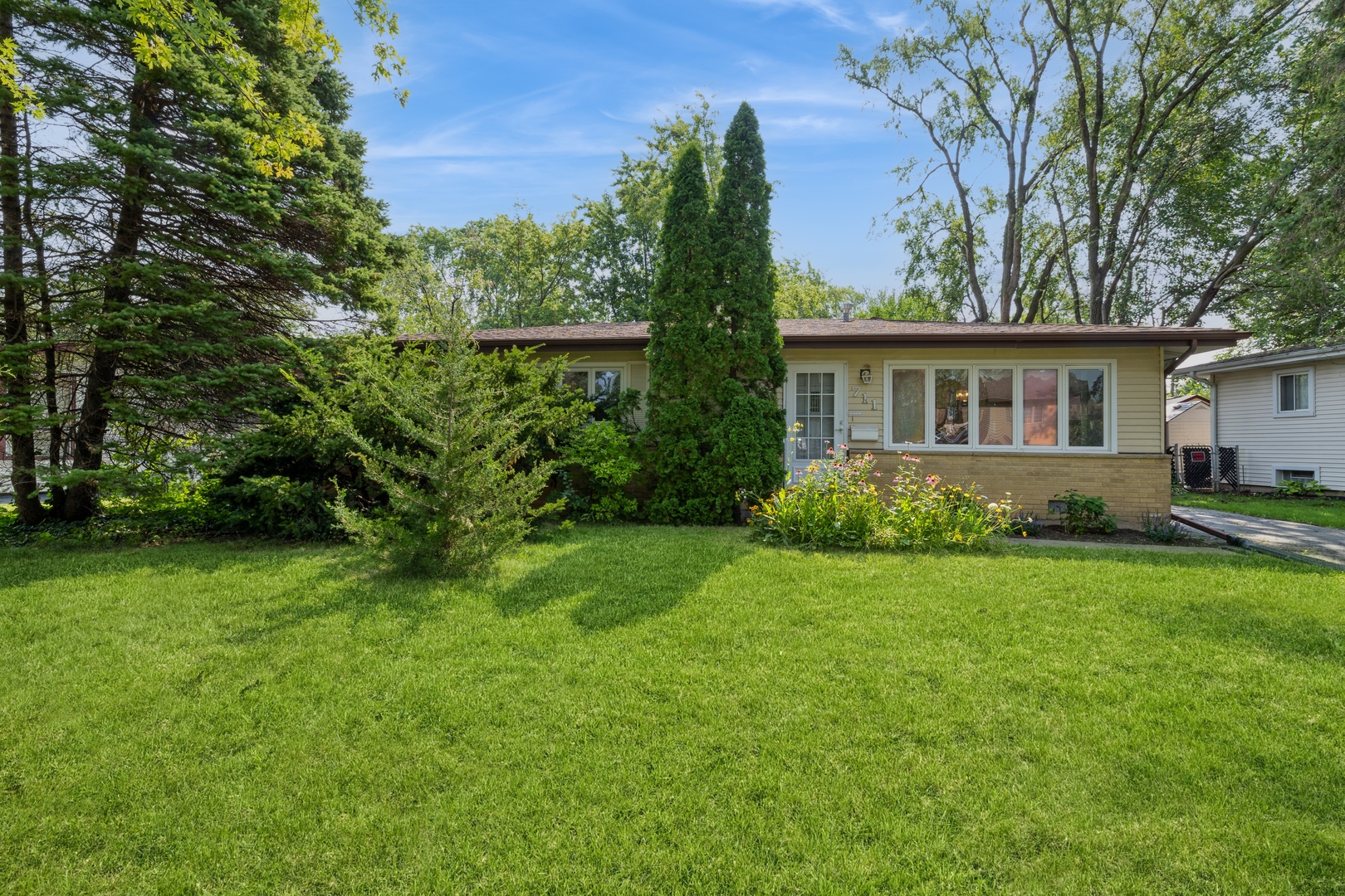 front view of house with a yard