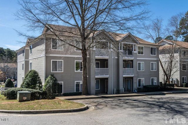 $295,000 | 1230 University Court, Unit 304 | Lake Park Condominiums