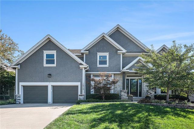 $590,000 | 14313 Hadley Street | Shawnee Mission