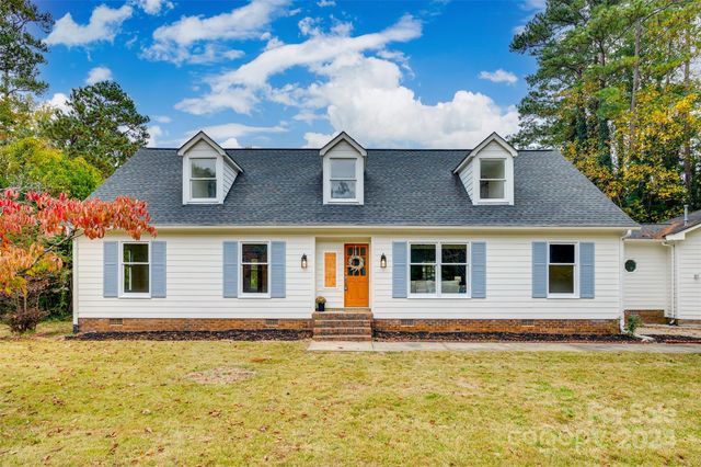 $465,000 | 2342 Wintercrest Drive