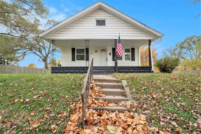 $129,900 | 1155 North Meade Street | LaSalle Area