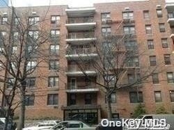 $540,000 | 137-05 Franklin Avenue, Unit 5R | Flushing