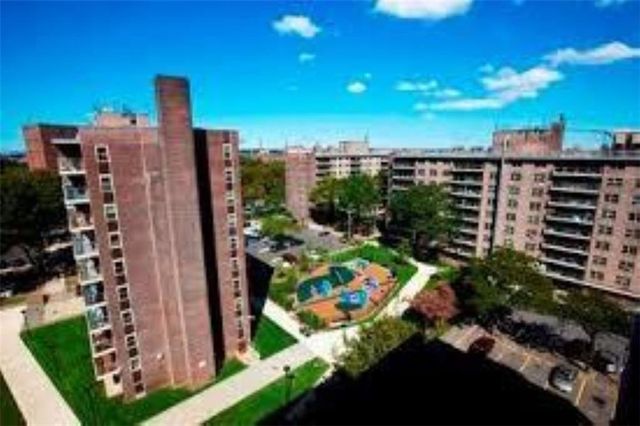 $305,777 | 400 Cozine Avenue, Unit 149F | East New York