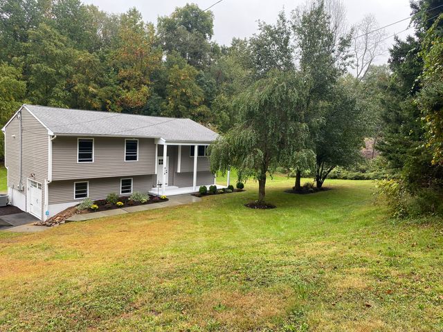 $499,988 | 916 Moss Farms Road | Cheshire