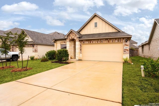 $340,000 | 2249 Windswept Way | New Braunfels